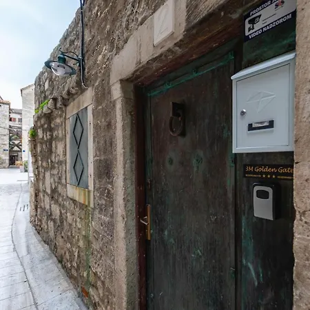 아파트 3m Golden Gate *